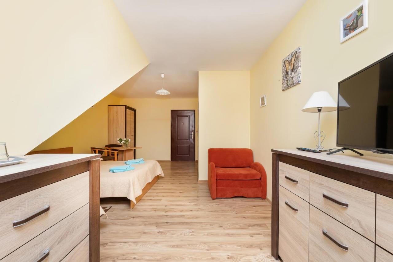 Perla Baltyku Hotel Пустково Екстериор снимка