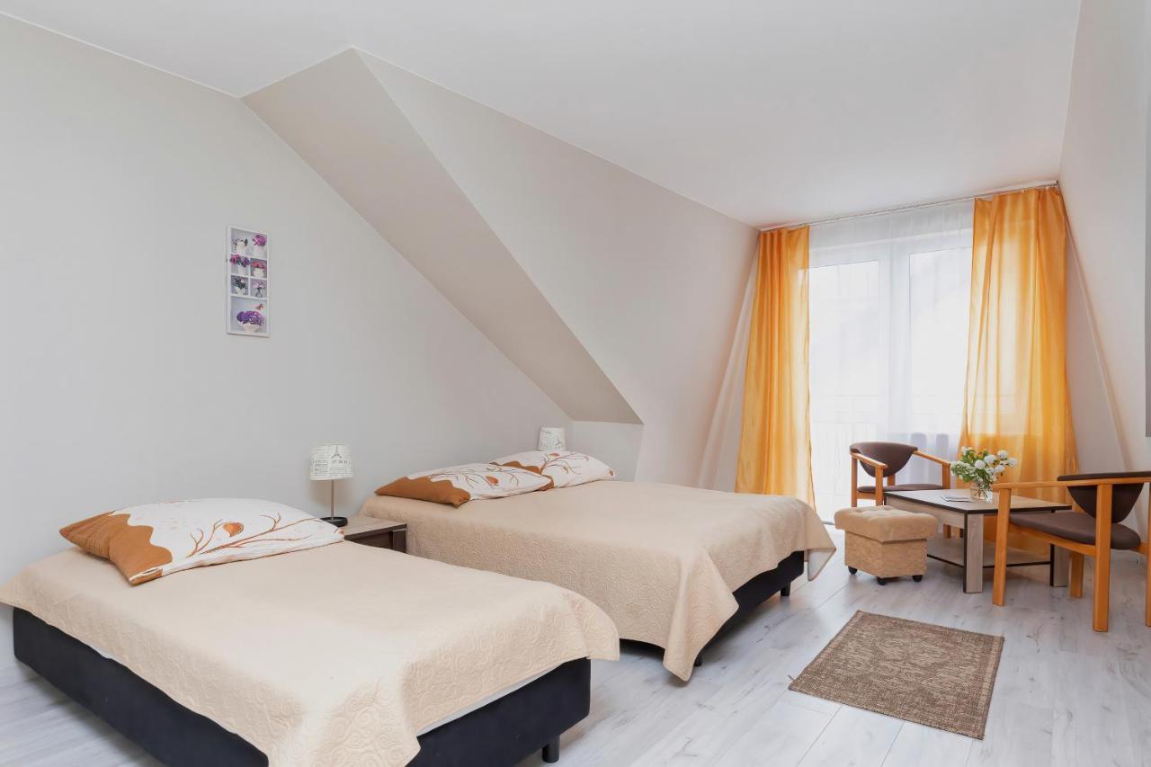 Perla Baltyku Hotel Пустково Екстериор снимка