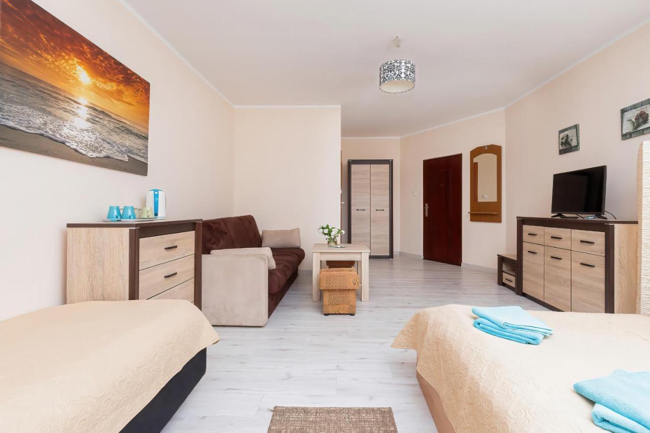 Perla Baltyku Hotel Пустково Екстериор снимка